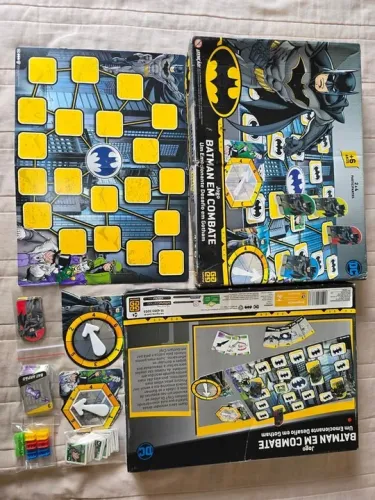 Jogo Tabuleiro Batman em Combate - leia o anuncio