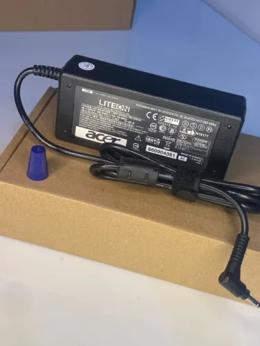 "Fonte de Alimentação para Notebook Acer"