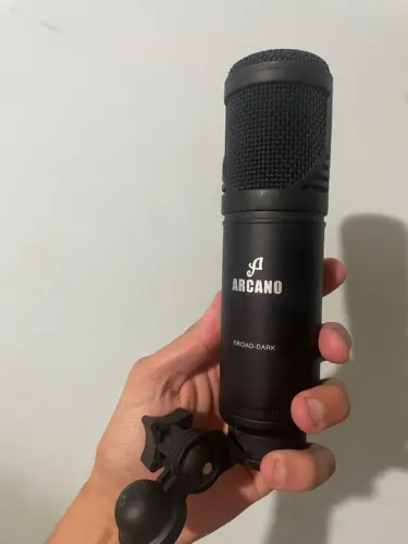 Microfone Arcano Dinâmico entrada XRL