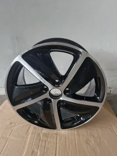 Roda aro 17 Honda Hrv Touring 2019/2021 Genuina 1 und disponível