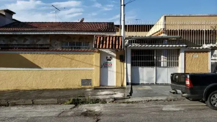 SÃO MIGUEL- Rua Ernani Farias, 129 lt 09 Qd 02- 1.200,00