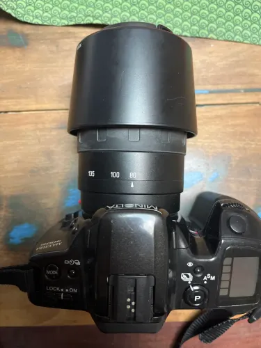 Câmera fotográfica analógica Minolta Maxxum 400si