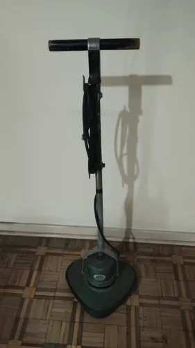Enceradeira Lustradora Eletrolux Anos 60