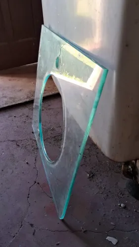 Tampo de pia de vidro