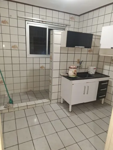 Terreno com 2 casas em Cristóvão Colombo Vila Velha