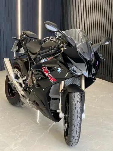 s1000rr ano 2021