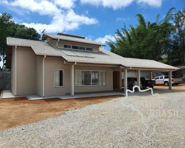 LINDA CHÁCARA 2.050 M², PLANA, EM JAMBEIRO COM CASA DE ALTO PADRÃO!