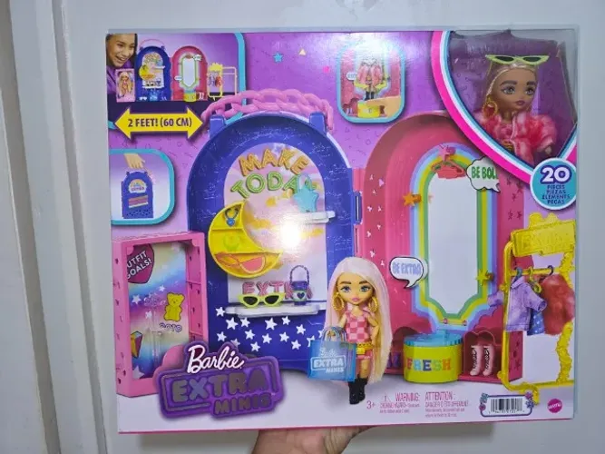 Barbie Extra Minis Conjunto de Brinquedo Boutique Closet - Mattel