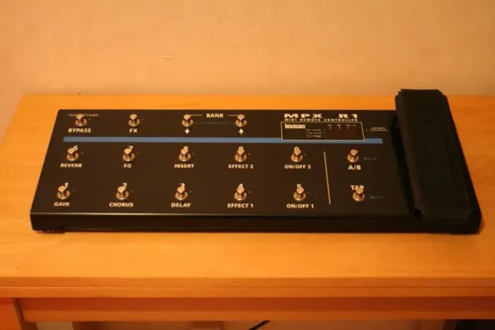 Controlador MIDI Lexicon MPX R1