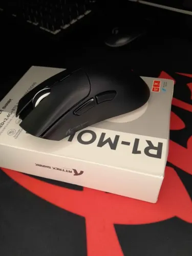Mouse gamer Attack Shark R1 NOVO