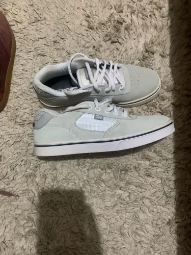 3 por R$ 500,00 : Oferta de Tênis 