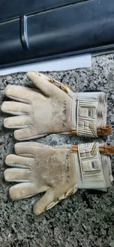 Luva Goleiro Futebol Campo Profissional Hug Flex Society Tamanho 11 Semi nova