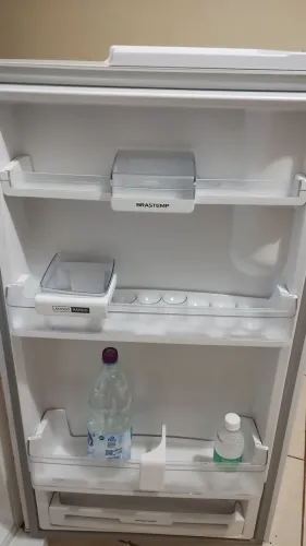 Geladeira **leia o anúncio**