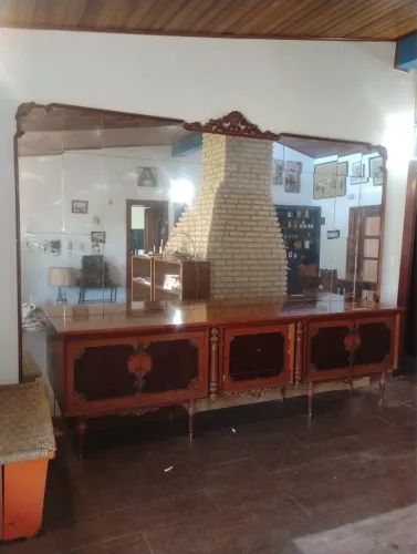 Buffet espelhado para sala. Altura com o espelho 2,52m  Largura com espelho 3,36m