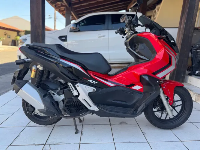 HONDA ADV 150 NOVÍSSIMA! PERFEITO ESTADO