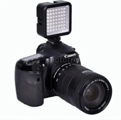 Iluminador em led a pilhas