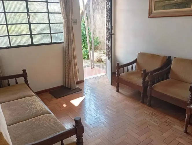 Casa à venda, 4 quartos, 1 suíte, 2 vagas, Nova Floresta - Belo Horizonte/MG