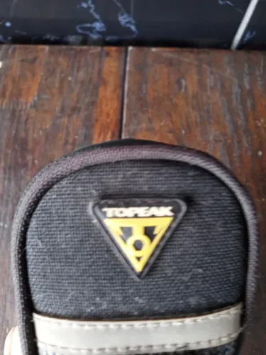 Bolsa de selim Topeak, indicado pra bike de estrada!
