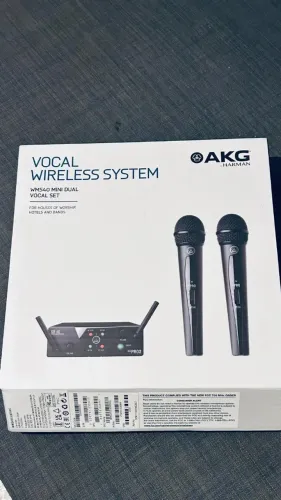 AKG Pro Audio WMS40 Mini2 Conjunto vocal BD US45A/C EU/US/UK Sistema de microfone sem fio