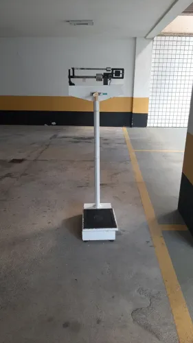 Balança antropométrica