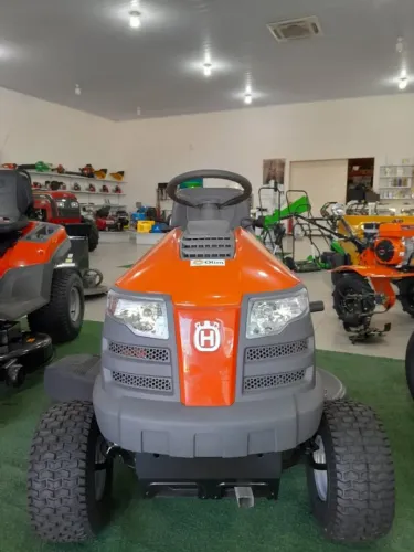 Trator Cortador Grama TS142 (19HP) - Husqvarna
