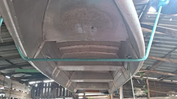 Vendo lancha de aluminio