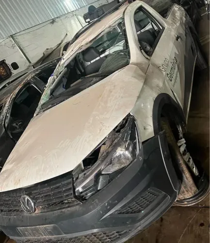 Peças VW Saveiro 1.6  2022 - Sucata 