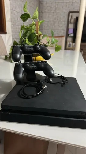 VENDO PLAYSTATION 4