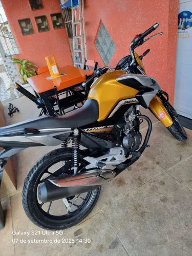 Vendo ou troco por carro dou volta 