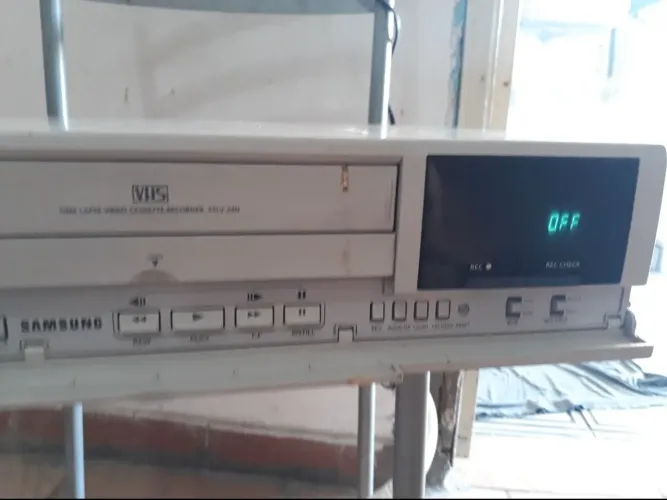 Vídeo cassete para monitoramento de câmeras LEIA ATENTAMENTE  A DESCRIÇÃO!