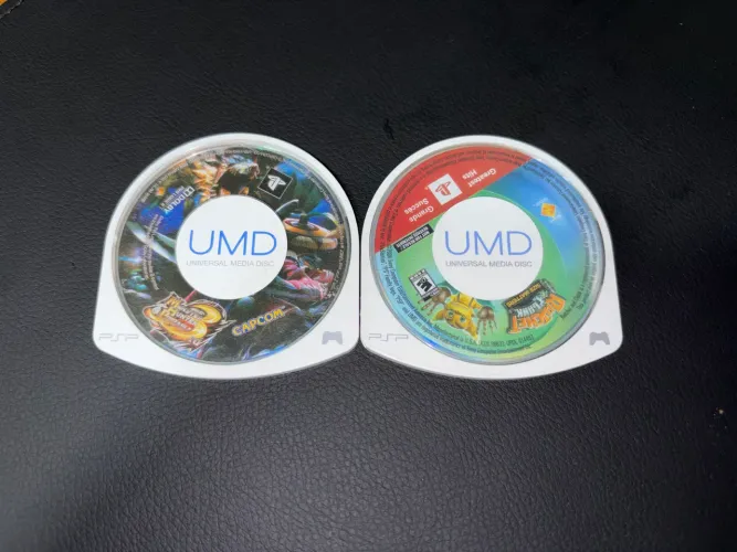 UMD PSP Ratchet and Clank Size Matters + Monster Hunter Portable 3rd