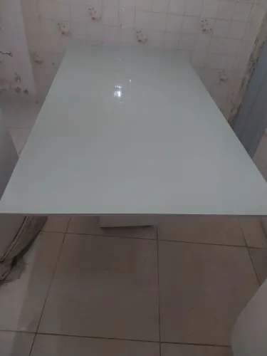 MESA GRANDE COM VIDRO 2,00x1,00m