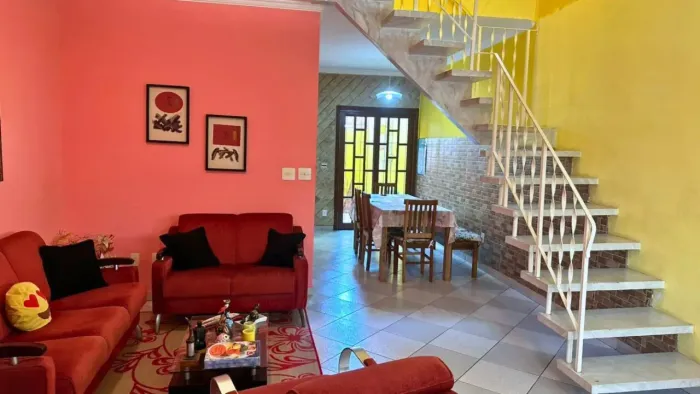 CONDOMINIO FECHADO TREMEMBE ZN/SP SOBRADO 200M2 3QUARTOS 3 SUITES 3 VAGAS