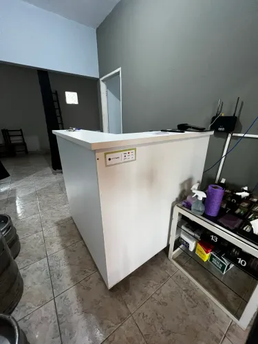 Balcão de caixa branco, material de qualidade