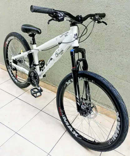 GTA Rebel free Rider branco pérola 