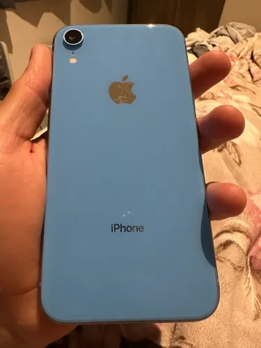 iPhone XR azul edição especial