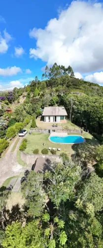 Vende-se lindo sítio no interior de Marechal Floriano ES