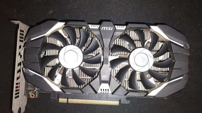 Placa de vídeo 1050ti com Defeito
