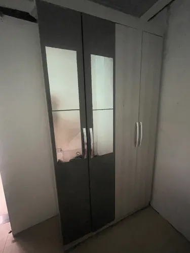 Guarda roupa 4 portas