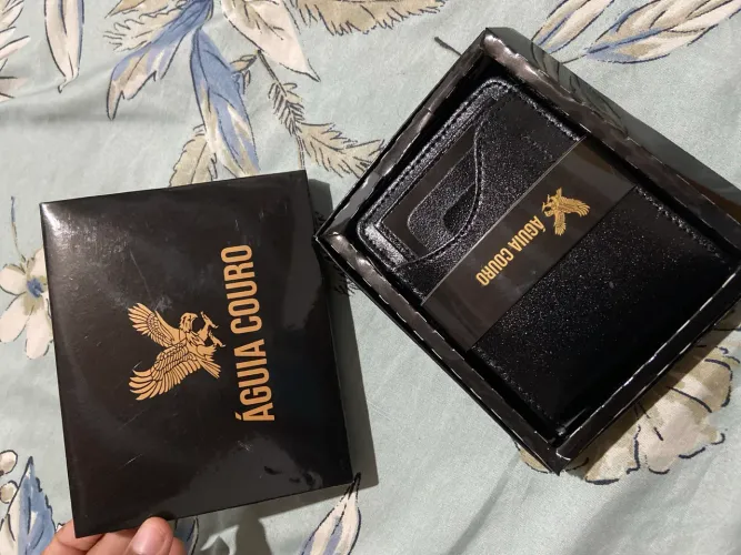 Carteira Masculina de Couro Impermeável