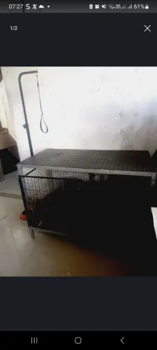 Mesa de Tosa com Canil acoplado