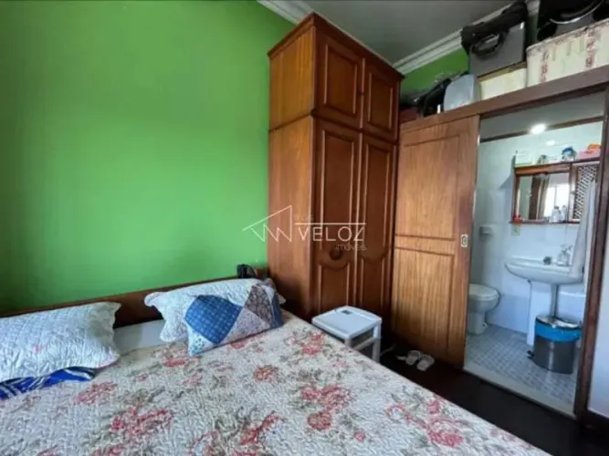 Apartamento - Padrão / Residencial / Glória