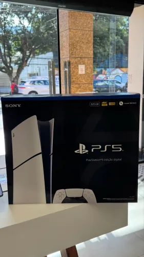 PS5 825GB console SEM DISCO
