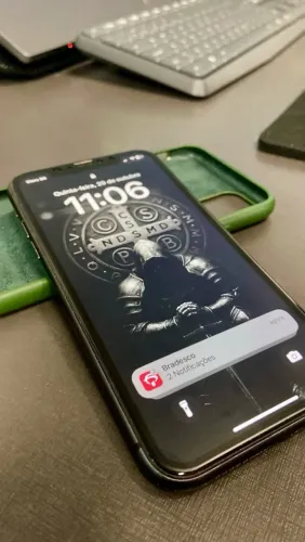 iPhone 11 64GB