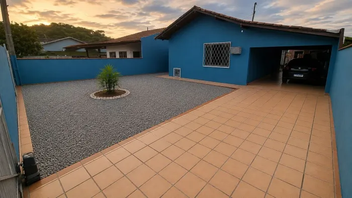 casa averbada bairro aventureiro 80m²