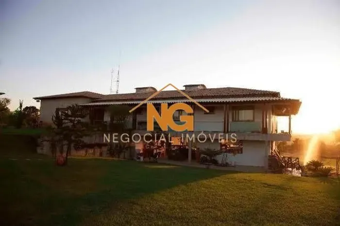 Casa no Condomínio Sete Lagos