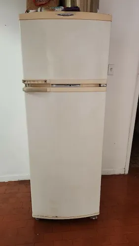 Vende-se geladeira Brastemp Frost-Free