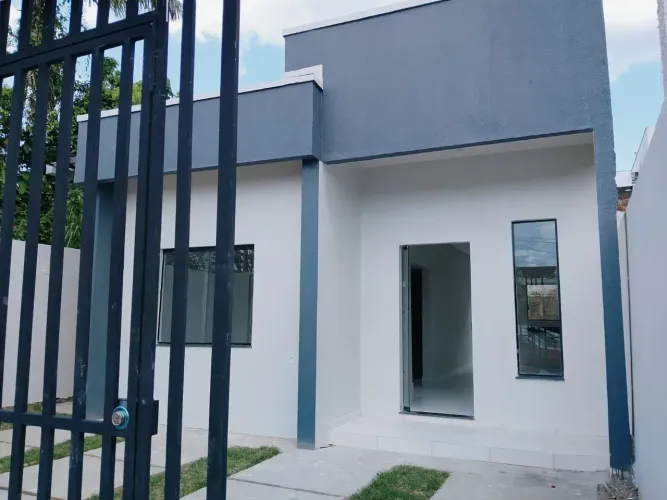 Villa Suíça | Tarumã | 2 Quartos | Quintal | 380 mil | Aceita Financiamento Bancário