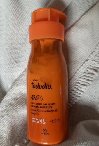 Creme Corporal Manga Rosa e Água de coco - Tododia Natura 