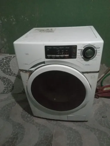 Vendo Lava e seca Midea com defeito.